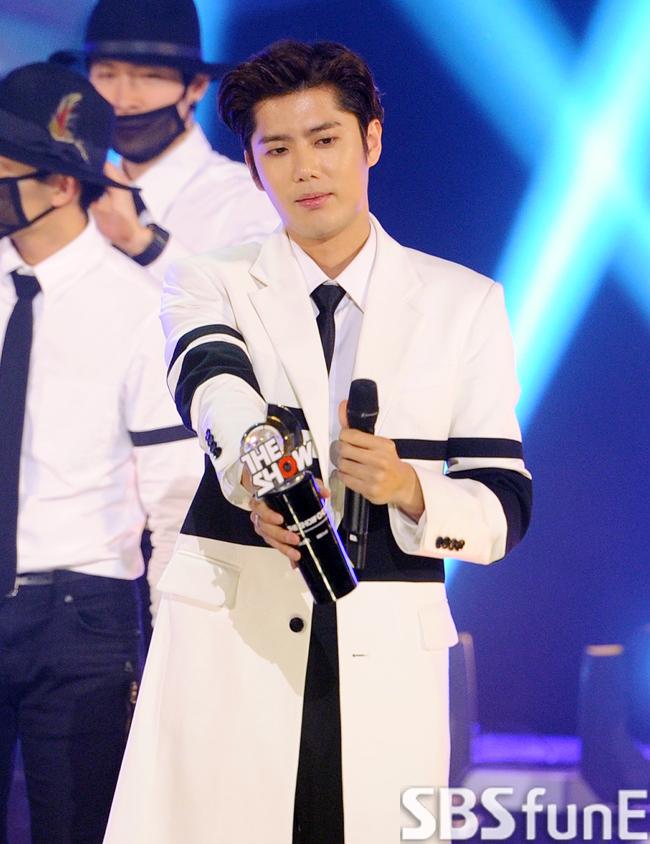 [E포토]더블에스301 김규종, 더쇼 초이스 선정됐어요