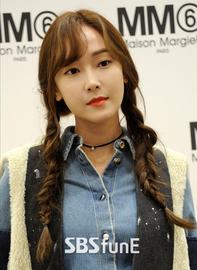 소녀시대 출신 제시카, 칸 영화제 레드카펫 오른다