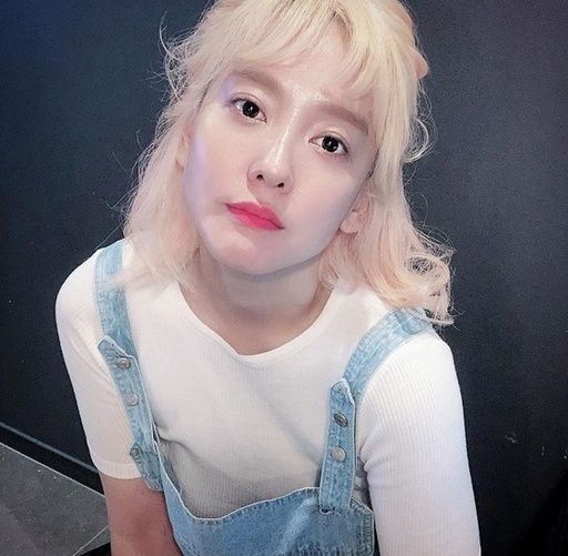 가수 다나, 16세부터 함께 한 SM엔터테인먼트 떠난다