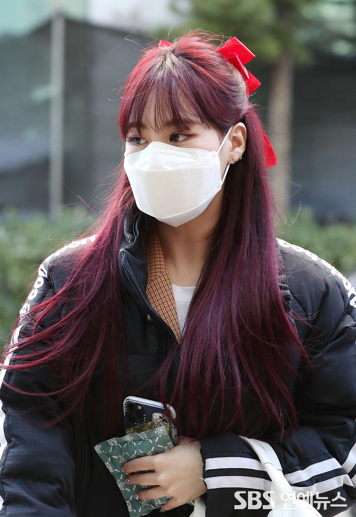 [E포토] 제이미, 머리에 리본 달고