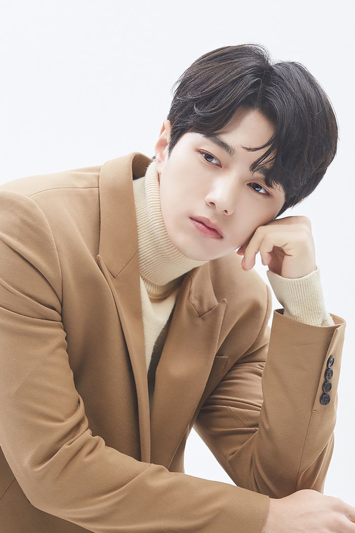 김명수(엘), 입대 2일 전 팬미팅...잊지못할 추억 만들기 위해