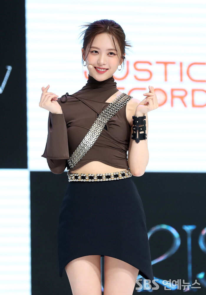 [E포토] 아이리스 아이엘, 그룹의 리더이자 맏언니