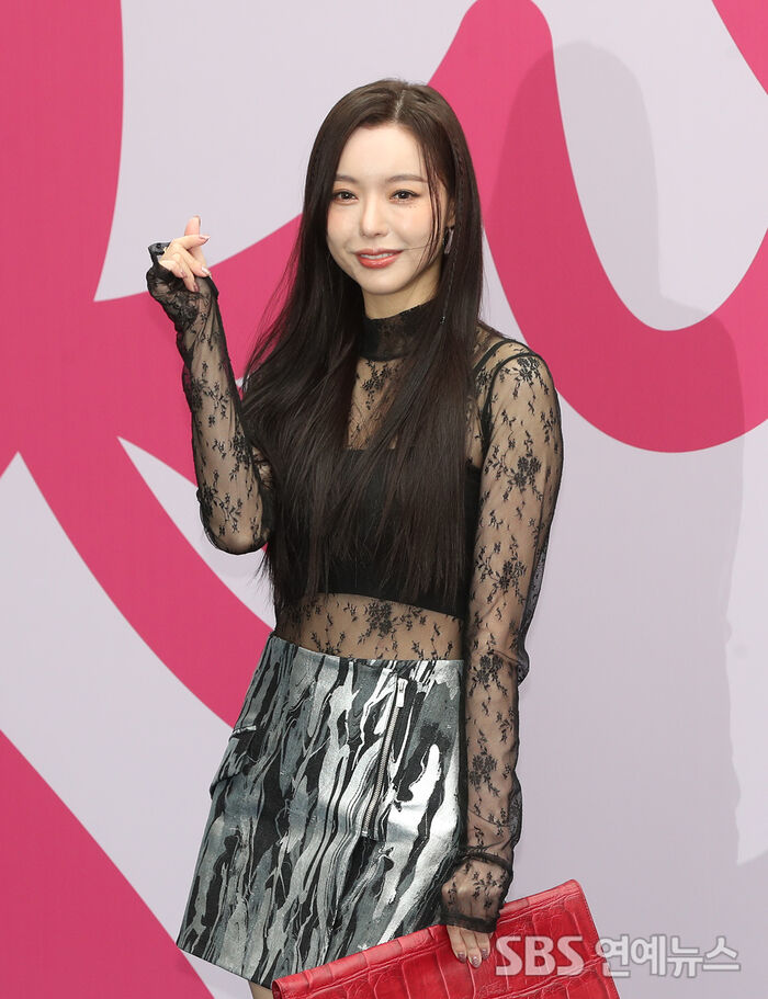 [E포토] 달샤벳 세리, 오랜만에 패션위크 나들이