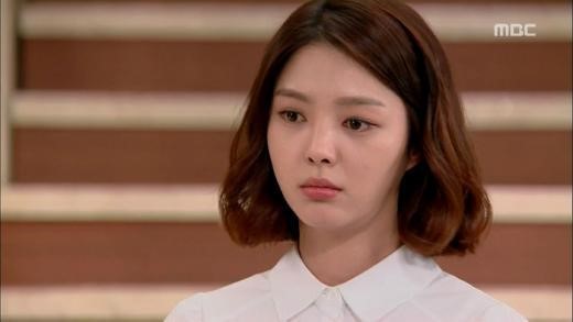 엄마의 정원’ 엄현경, 차분하고 세련된 단발머리로 차도녀 표현