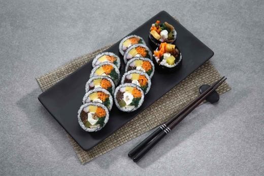 요즘 김밥 속엔 어떤 재료가?..프리미엄 퓨전종합분식 ‘김가네’ 박람회 참가