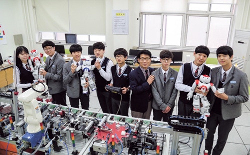 고등학교 입학자수 줄어드는 속도 ㄷㄷㄷㄷ (사범대 대란 절정이룰듯) | 인스티즈