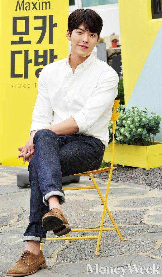 [MW사진] 김우빈, 화보가 따로 없네