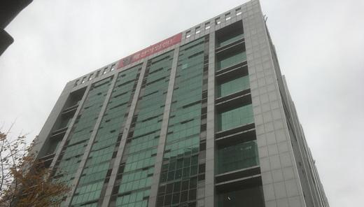 금천아웃렛단지, 롯데 가산동 진출 비판 서민경제 박살