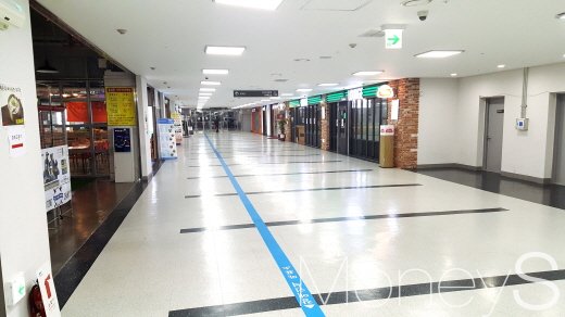 [단독] 태생적 한계 고척스카이돔, 지하 푸드몰 결국 영업중단
