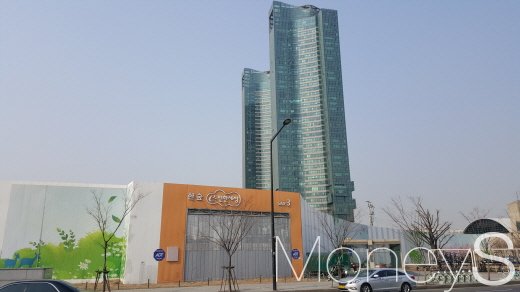 [르포] 초고층 줄대기 뚝섬, 부촌 지도 바꿀까
