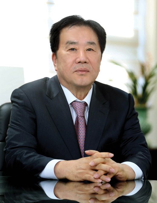 [CEO] 역풍 맞는 M&A 신화