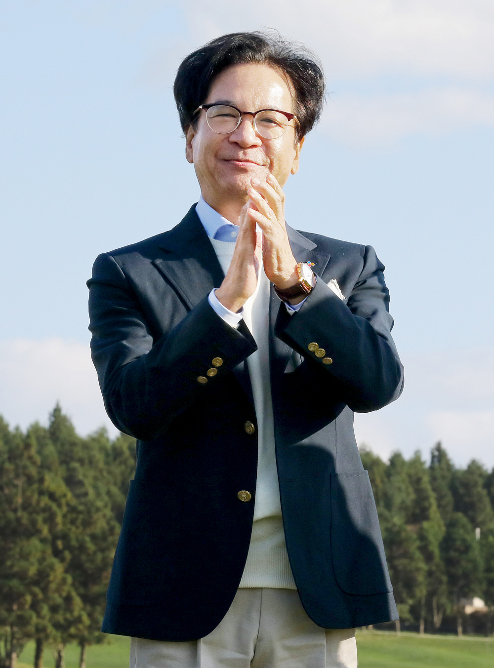 마니커, 황금알 낳는 신새벽 올까