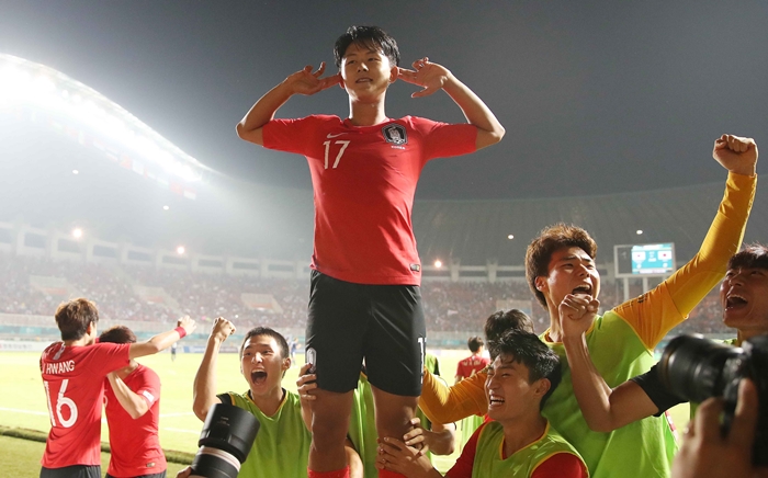 [아시안게임-축구결승] 이승우·황희찬 골… 대회 2연패