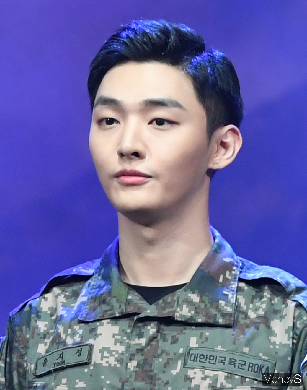 [머니S포토] 윤지성, 한껏 힘준 헤어스타일