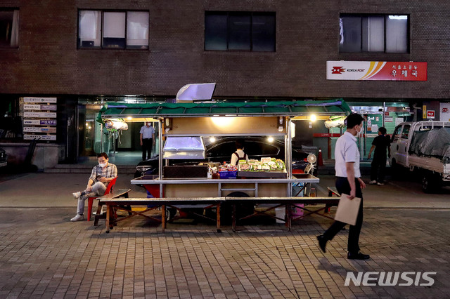 서울 포차도 푸드트럭도 밤에 문 닫는다