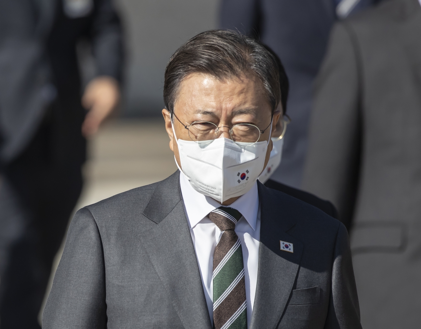 문 대통령, 오늘 교황청 방문… 방북 요청 재언급 가능성 제기