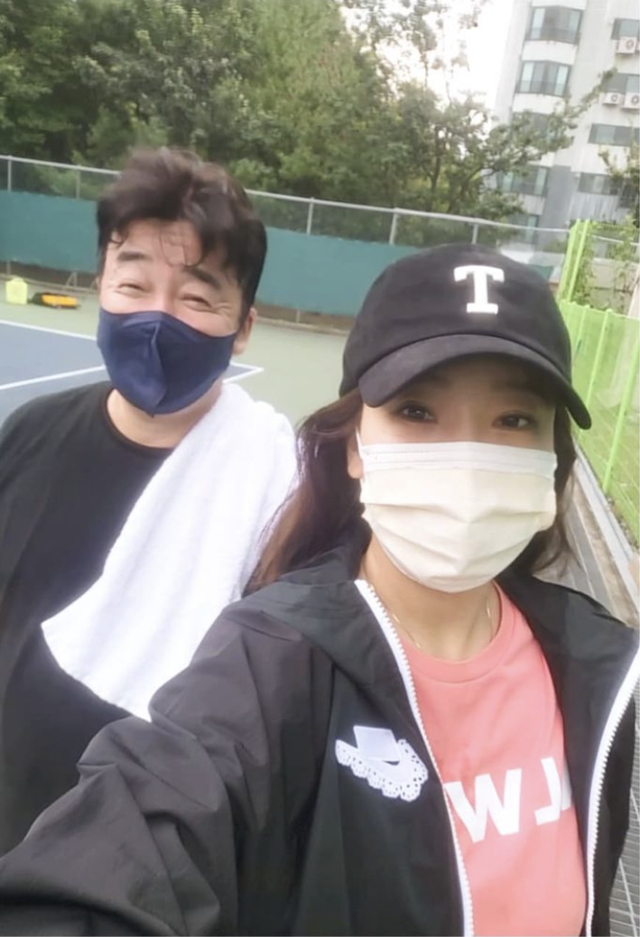 백종원♥소유진, 26억 집 더 빛냈다... 삼남매가 꾸민 크리스마스 트리