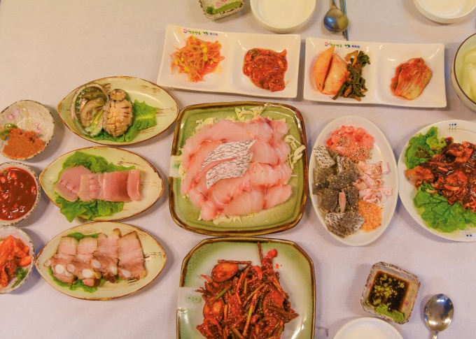 [맛집로드] 여름철 대표 복달임 음식, 민어 맛집