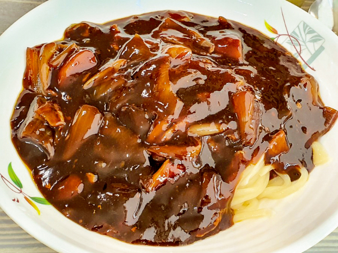 [맛집로드] 누구나 가슴 속에 넘버 원 자장면집이 있다