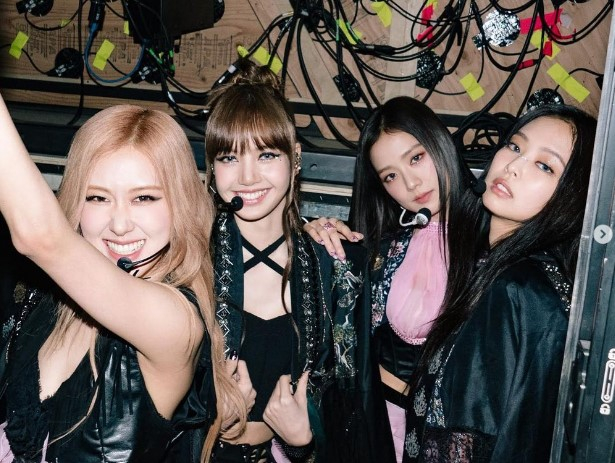 리사, 블랙핑크 떠난다?… YG 재계약에 쏠리는 관심