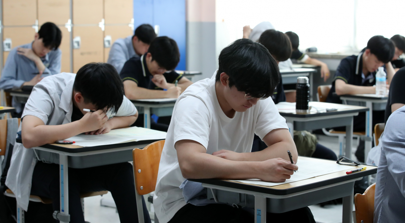 수능 출제문제 거래 의혹 수사… 유명 입시학원·일타강사 포함