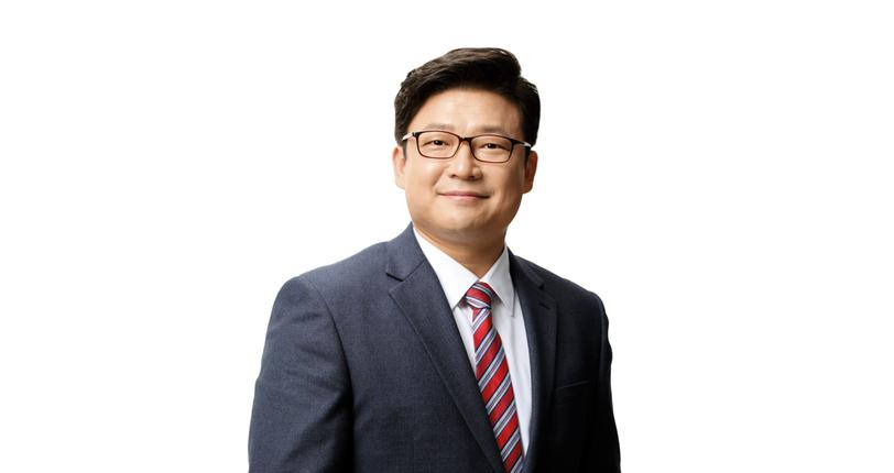 [총선] 강명구 박정희·위안부 망언 김준혁 사퇴해야