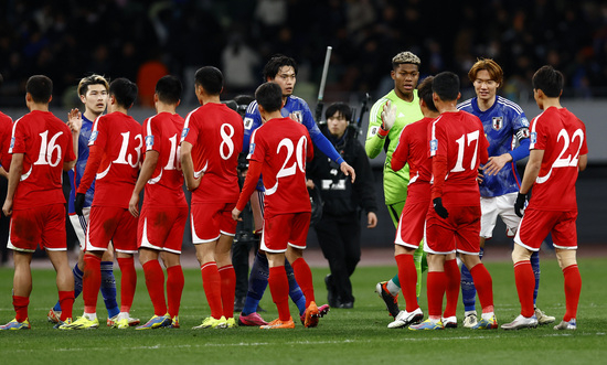 '극장골' 北, 시리아에 1-0 신승… WC 3차예선행 가능성 이어가