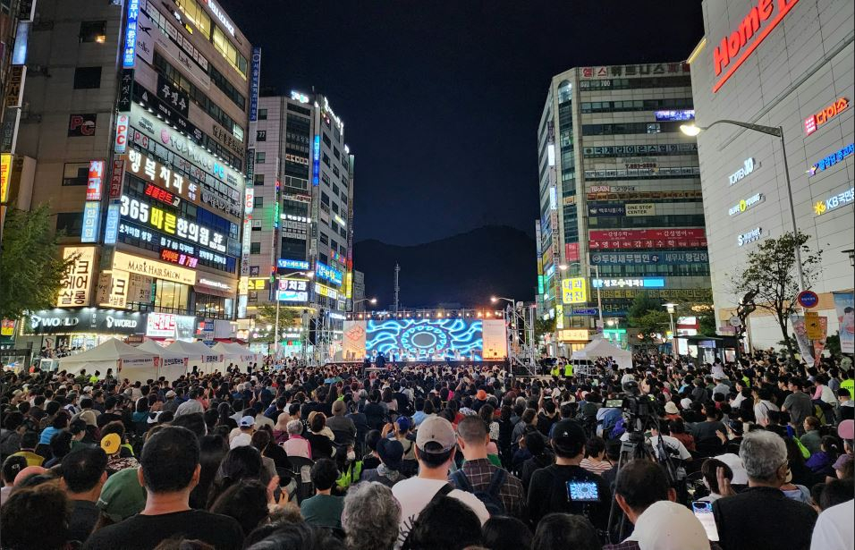수많은 인파 몰린 금오상생페스타...  상권활성화 팁 남겼다