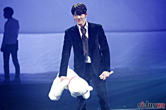 151940003_%25B1%25E8%25BF%25EC%25BA%25F3