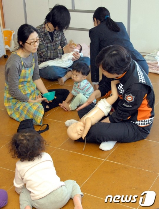 용산소방서, 가브리엘의 집 방문 위문품전달 및 소방안전교육