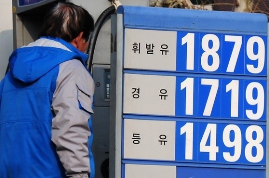 휘발유 가격 17주째 하락