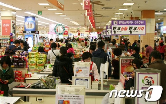 과일부터 TV까지…롯데마트, 롯데쇼핑 34주년 행사