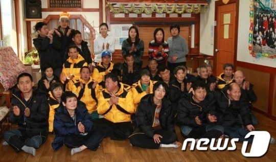 나그네집 찾은 KLPGA 프로 및 임직원들