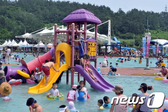 목포시 사랑의 섬 외달도로 막바지 피서오세요