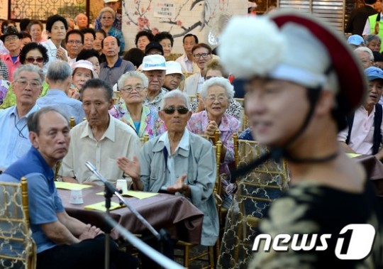 한가위맞이 즐거운 풍물공연
