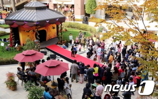 신세계사이먼, 할로윈 키즈 패션쇼