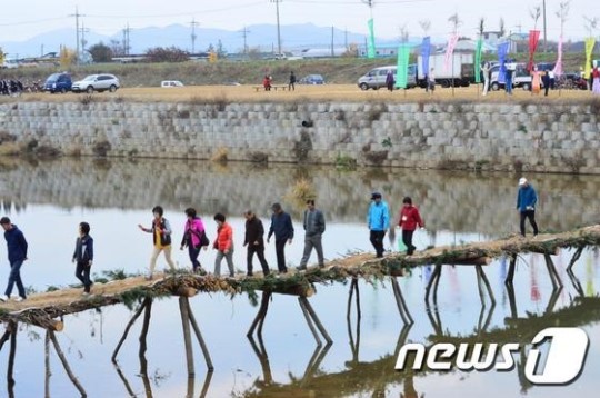예산군 8일 삽교 섶다리 곱창 축제로 초대합니다