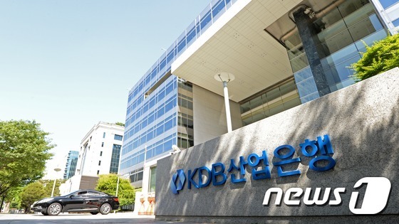 포스코 비리 수사 검찰, 산업은행 압수수색