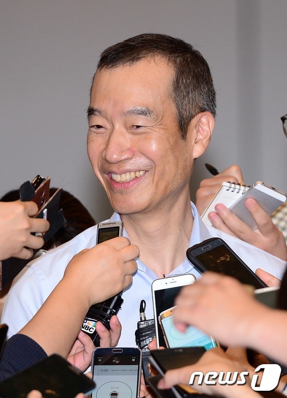 최치훈 삼성물산 사장의 미소