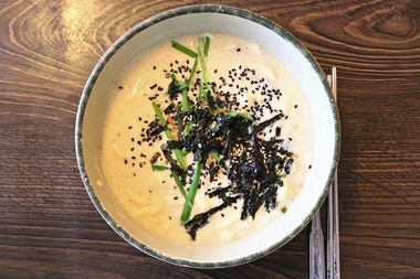 한끼 식사로 제격인 칼국수 맛있는 간절곶 명소
