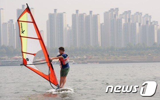 재능나눔으로 저렴하게 즐기는 윈드서핑·검도
