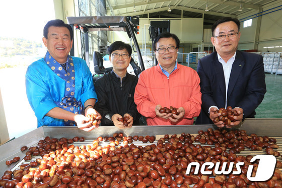 국내 최대 밤 생산지 공주시 찾은 이동필 장관