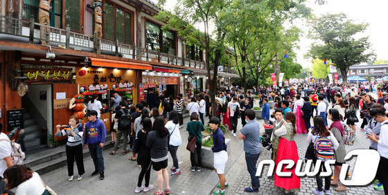문전성시 이룬 전주 꼬치구이