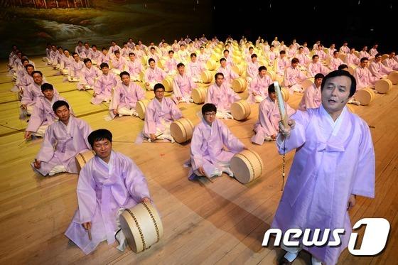 우리 것이 좋은 것이야