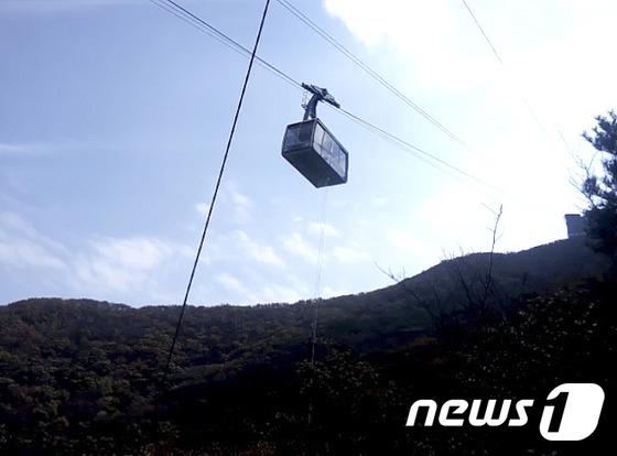 운행 중 정지된 해남 두륜산 케이블카