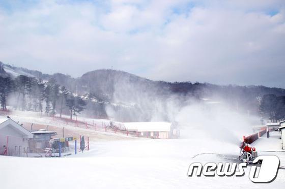 지산리조트 12월 초 개장준비 한창