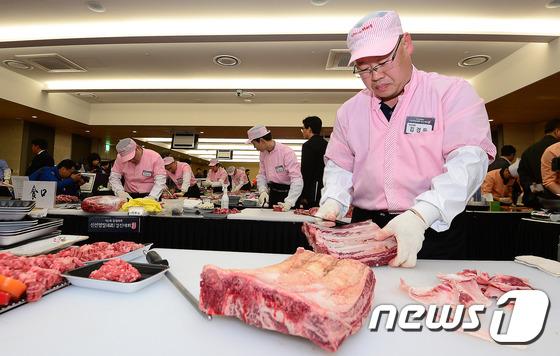 농축수산 식품부문의 최우수 직원을 가려라