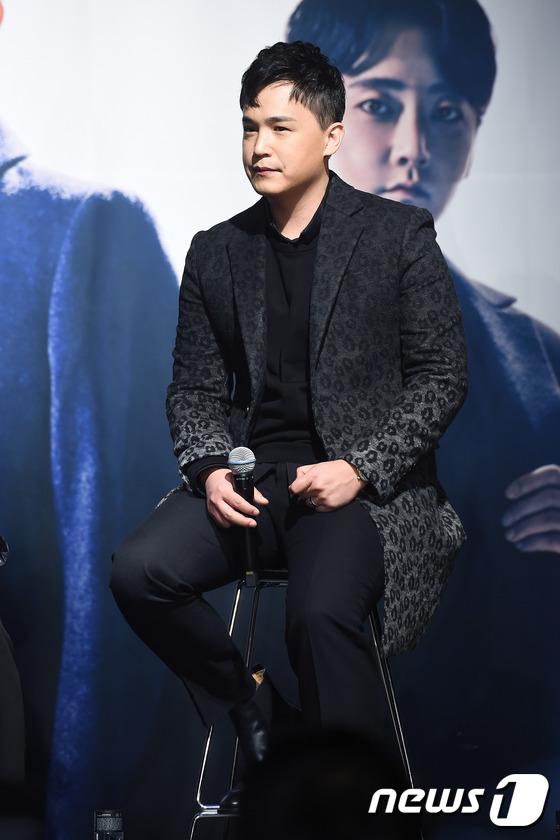 엠씨더맥스 이수, '린 남편 아닌 가수 이수로~'