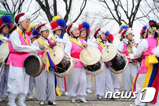 풍악을 울려라