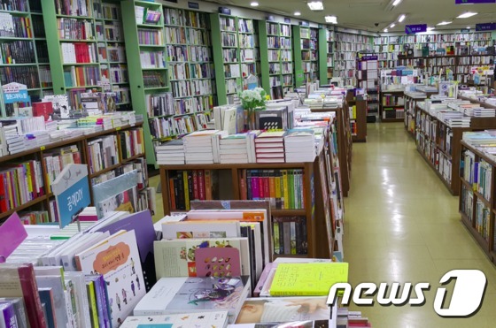 극심한 불황에 지난해 신간  발행부수 10%감소